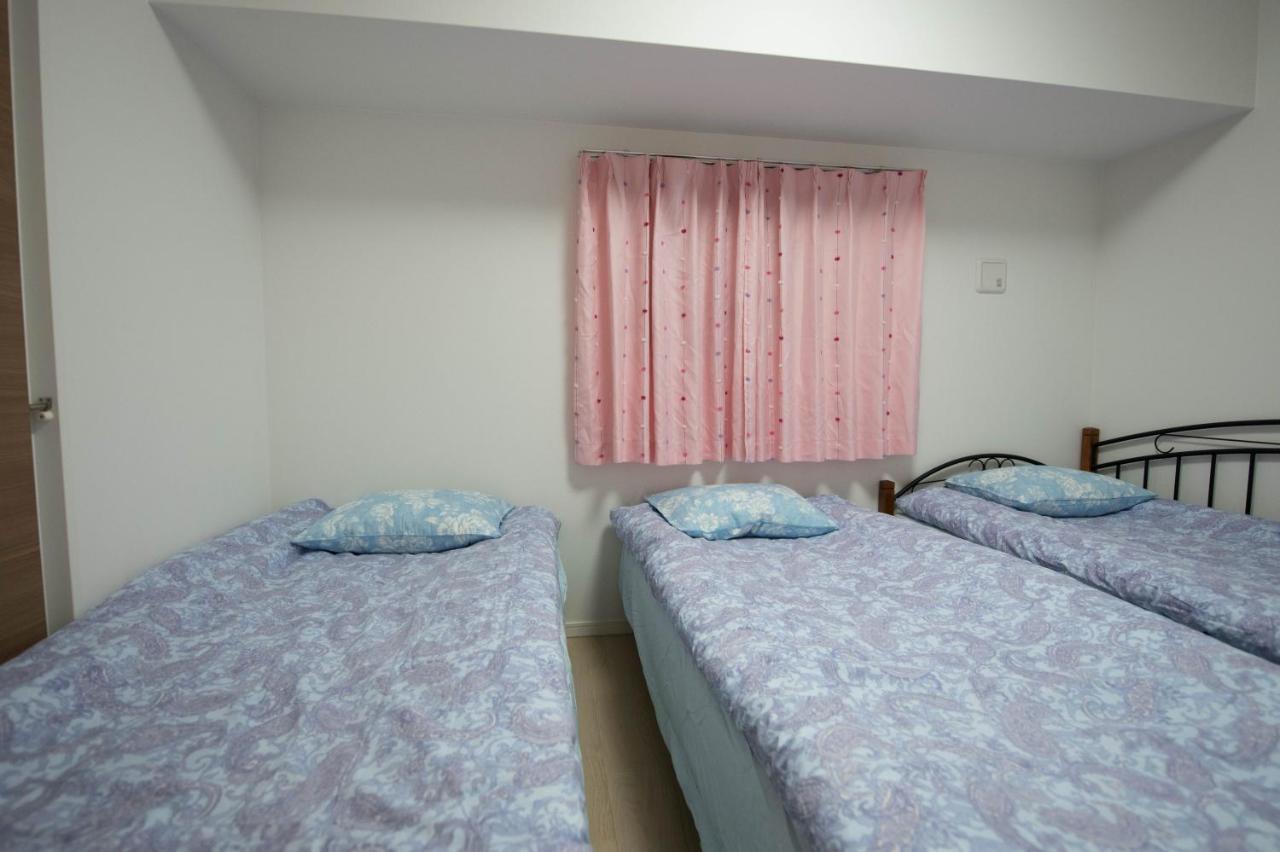 クリスタルエグゼ 日本橋 Apartemen *